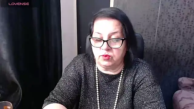 MissSanjanne online show from 05.18.26