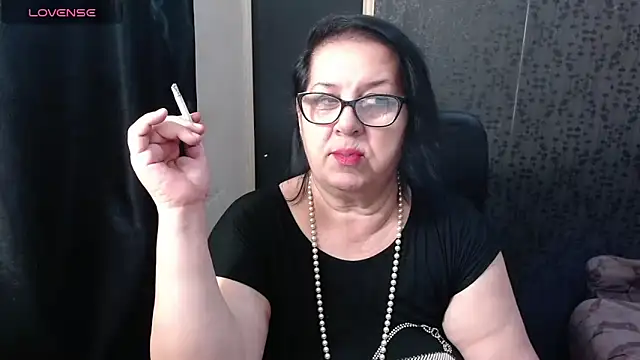 MissSanjanne online show from 05.18.26