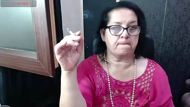 Snapshot of MissSanjanne chatting on 07.12.26 MissSanjanne online show from 07.12.26