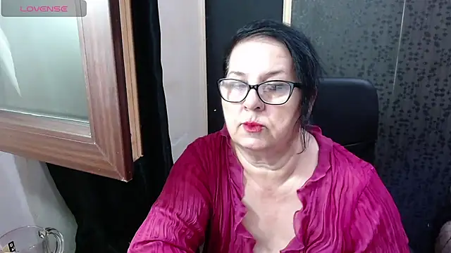 Snapshot of MissSanjanne chatting on 07.19.26 MissSanjanne online show from 07.19.26