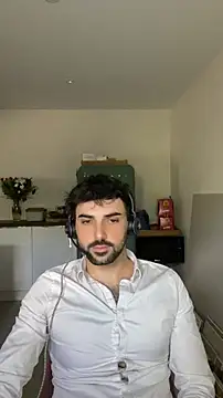 eauminerale online show from 05.12.26