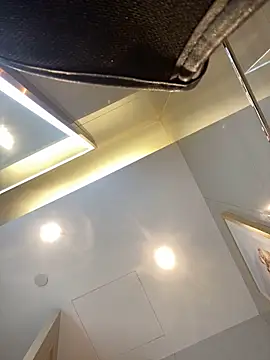 miumiu-66 online show from 10.21.25