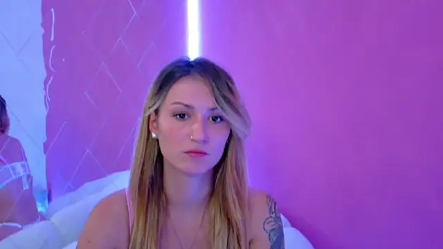 Anaayss  online show from 10.03.25