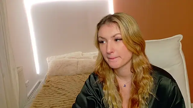 Anaayss  online show from 01.16.26