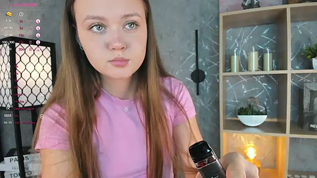 Snapshot of ElenoreReth chatting on 11.27.25 ElenoreReth online show from 11.27.25