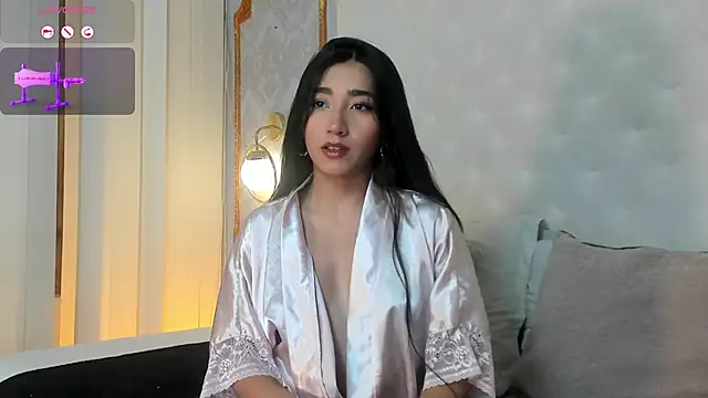 Snapshot of Mariana_Kalo chatting on 05.24.26 Mariana Kalo online show from 05.24.26