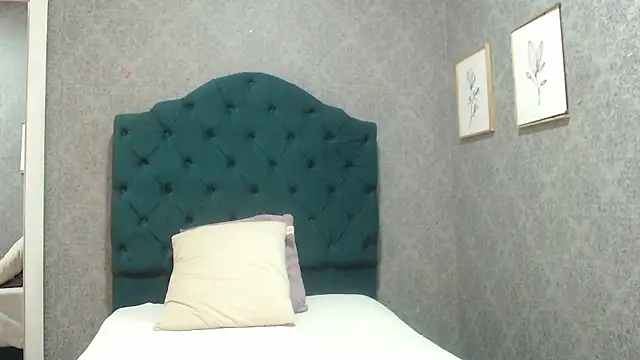 Snapshot of Vic_Taylor chatting on 01.09.26 Vic Taylor online show from 01.09.26