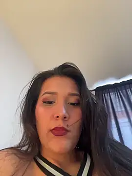 IsabellaJoness  online show from 02.06.26