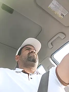 Snapshot of theking1_1 chatting on 12.16.25 theking1 1 online show from 12.16.25