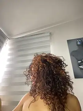 PrettyLia online show from 02.20.26