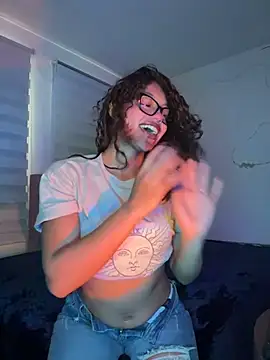 PrettyLia online show from 03.16.26