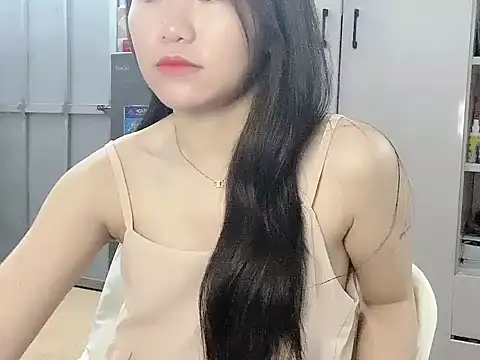 Ara4865 online show from 10.10.25