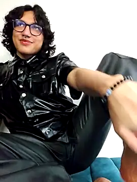 Snapshot of -BlueOpal- chatting on 02.01.26 -BlueOpal- online show from 02.01.26