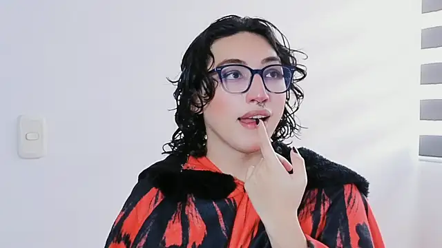 Snapshot of -BlueOpal- chatting on 02.27.26 -BlueOpal- online show from 02.27.26