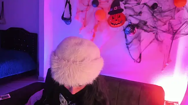 Snapshot of kitty__chs chatting on 11.11.25 kitty chs online show from 11.11.25