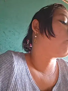 hot-mom22 online show from 09.28.25