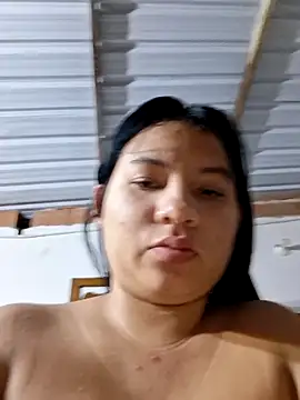 hot-mom22 online show from 04.24.26
