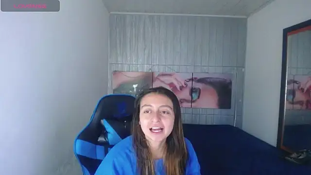 Snapshot of lala_clark chatting on 11.20.25 lala clark online show from 11.20.25