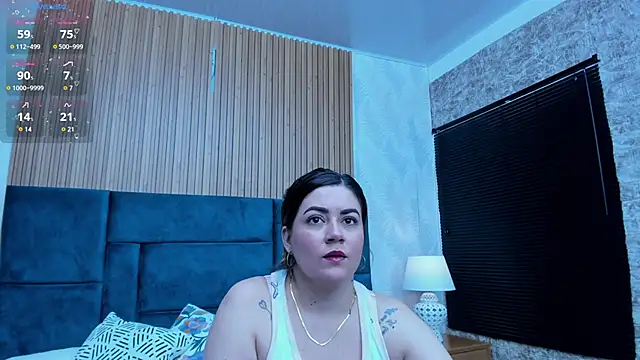 Snapshot of Bunny_boobs__ chatting on 11.29.25 Bunny boobs online show from 11.29.25