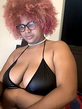 niki wild18 online show from 10.22.25