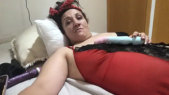 paula19800 online show from 10.18.25