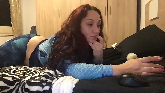 paula19800 online show from 11.14.25