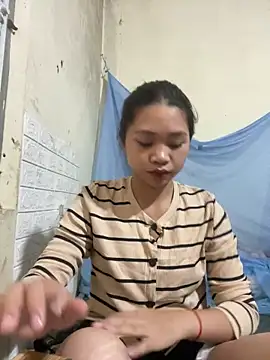 Snapshot of Mayy1 chatting on 06.05.26 Mayy1 online show from 06.05.26