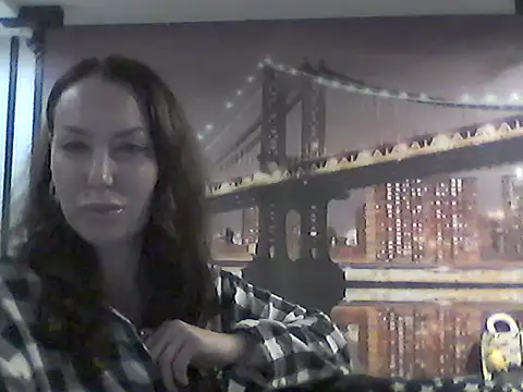 Selirine online show from 10.16.25