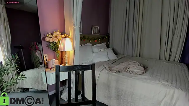 Al1ice Moures online show from 02.18.26