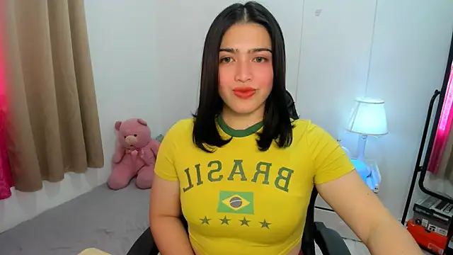 Snapshot of BubbbleButtDemi chatting on 10.07.25 BubbbleButtDemi online show from 10.07.25