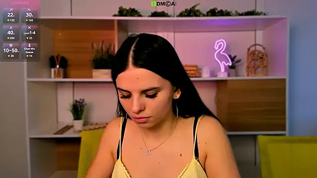 Snapshot of nicole_muah chatting on 12.05.25 nicole muah online show from 12.05.25