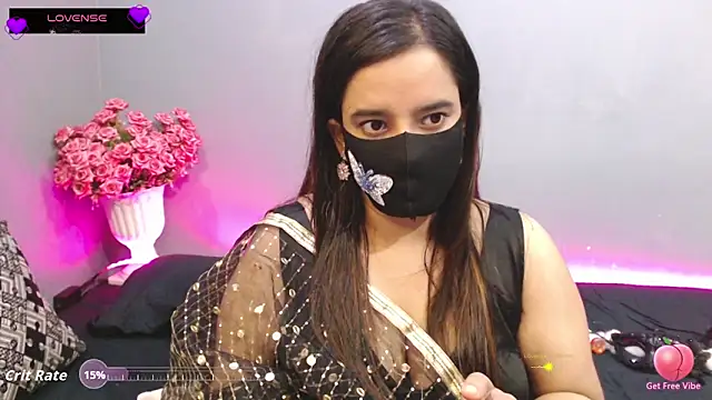 Snapshot of Sanvi-Queen chatting on 09.27.25 Sanvi-Queen online show from 09.27.25