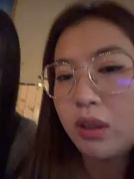 Snapshot of redrose520 chatting on 12.22.25 redrose520 online show from 12.22.25