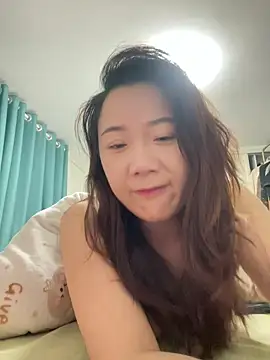 Snapshot of Momo-9988 chatting on 11.17.25 Momo-9988 online show from 11.17.25