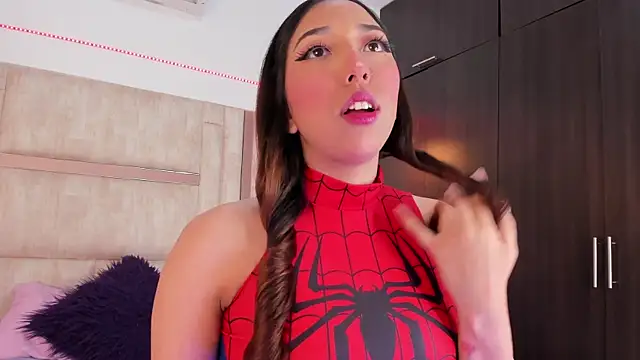 Snapshot of emily__walker chatting on 11.26.25 emily walker online show from 11.26.25