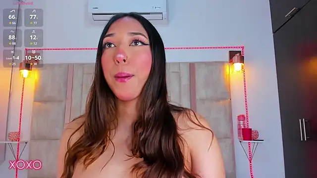 Snapshot of emily__walker chatting on 11.29.25 emily walker online show from 11.29.25