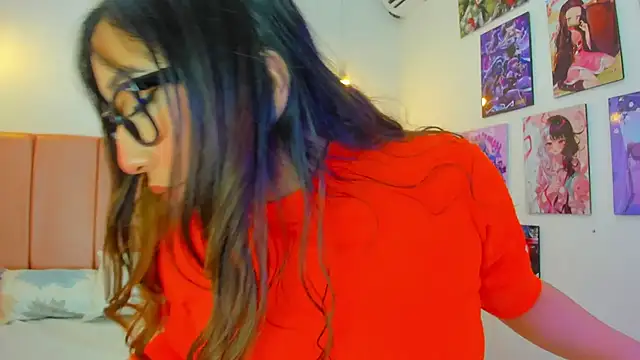 Snapshot of emily__walker chatting on 02.10.26 emily walker online show from 02.10.26