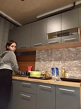 kisette online show from 09.30.25