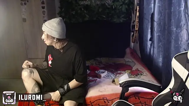 Iluromi online show from 09.30.25