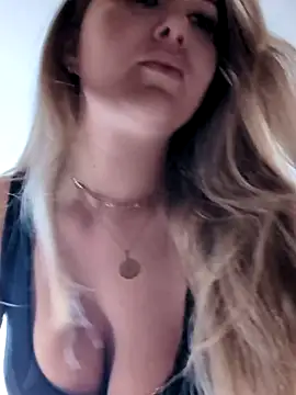 BarbieDolly x online show from 11.03.25