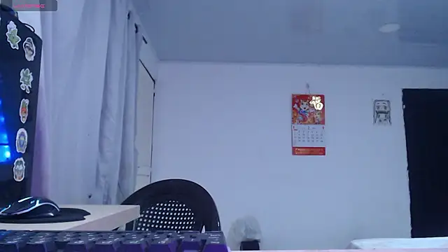 Snapshot of LittleCheerry69 chatting on 02.14.26 LittleCheerry69 online show from 02.14.26