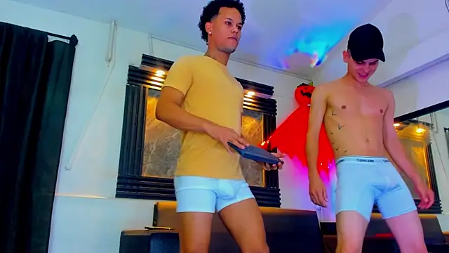 ALEX MILLER25 online show from 10.12.25