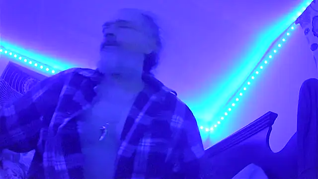 HippieDad333 online show from 12.21.25