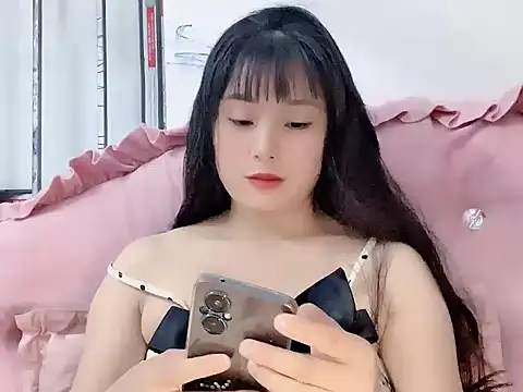 Snapshot of Lie_liee chatting on 06.25.26 Lie liee online show from 06.25.26