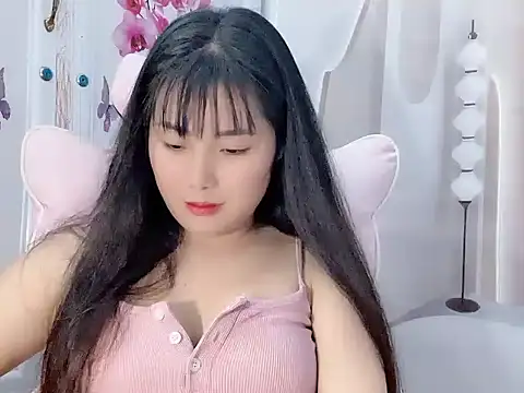 Snapshot of Lie_liee chatting on 07.13.26 Lie liee online show from 07.13.26