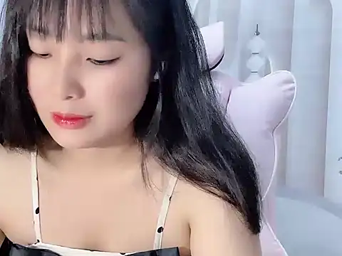 Snapshot of Lie_liee chatting on 07.16.26 Lie liee online show from 07.16.26