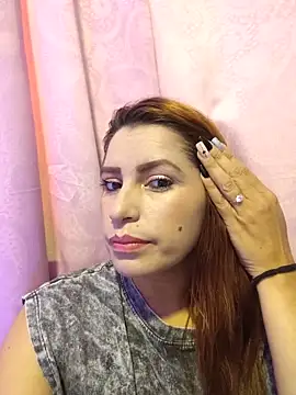 Snapshot of naty_hot4uu chatting on 05.22.26 naty hot4uu online show from 05.22.26