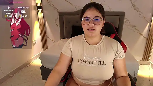 Nina Rouge7 online show from 10.08.25