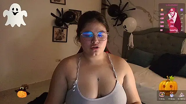 Nina Rouge7 online show from 11.02.25