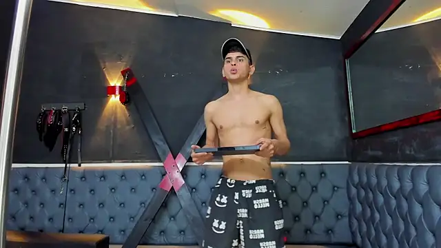 liam coleman25 online show from 11.22.25